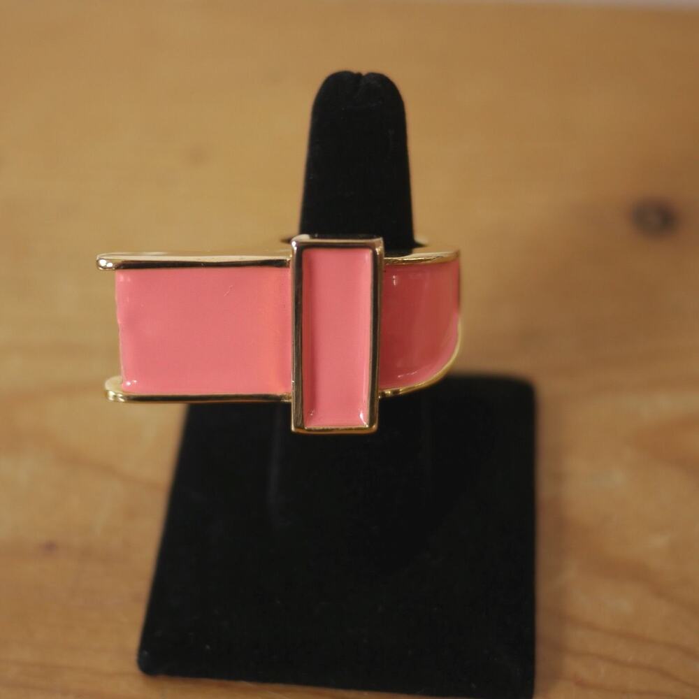 Kara Ross Pink Gold Whistle Shaped Chunky Runway Prototype Statement Ring 4.5 J